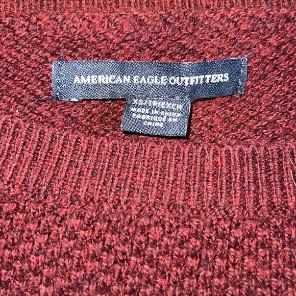 XS AEO Maroon Knit Sweater - Picture 4 of 9
